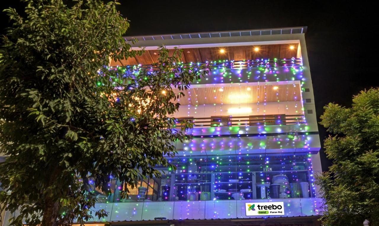 Treebo Paras Raj Near City Palace Udaipur Bagian luar foto